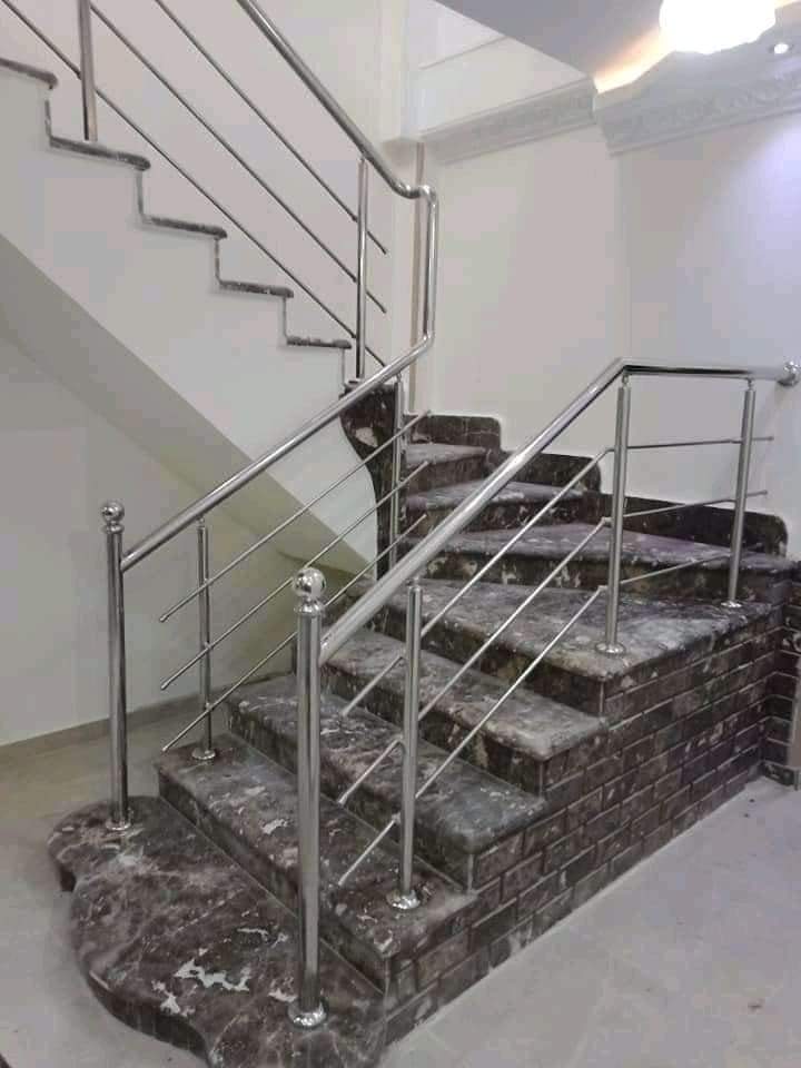 Stainless steel handrailing